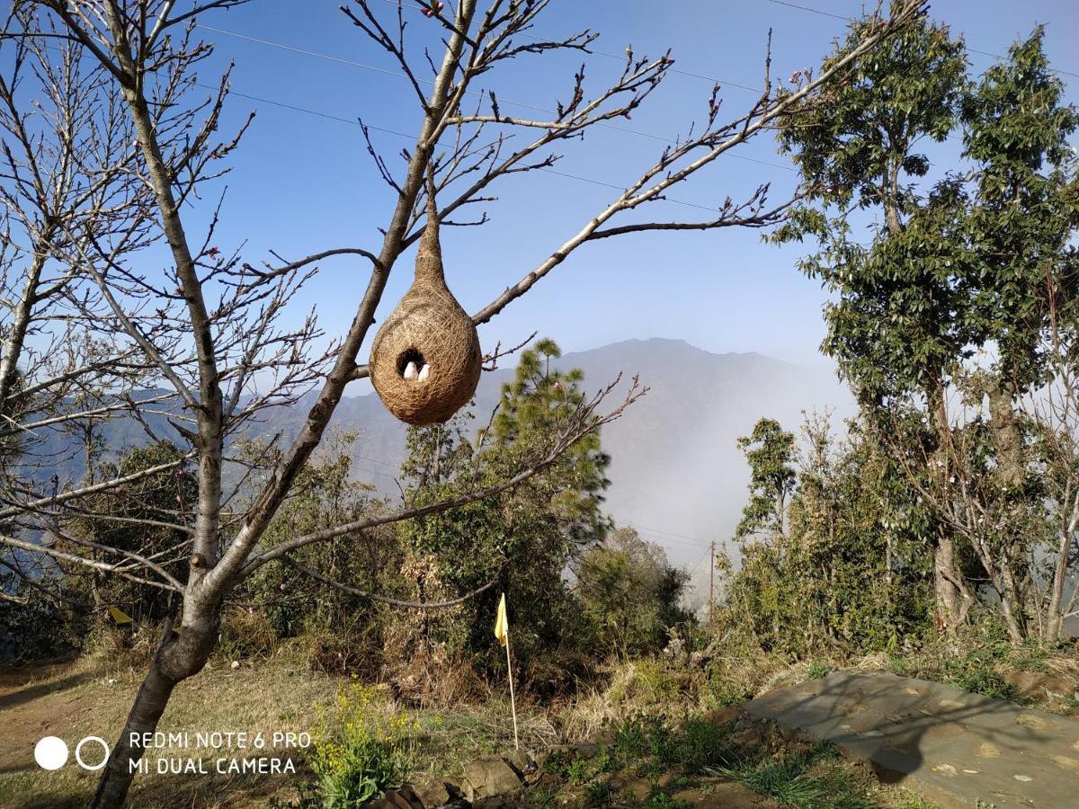 In Apple Estate Kanatal Exterior foto