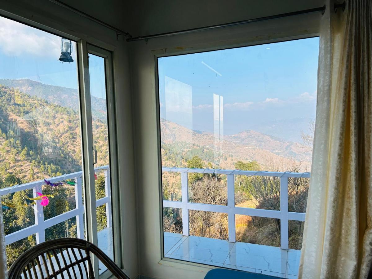 In Apple Estate Kanatal Exterior foto